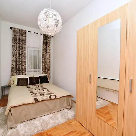 Apartamento Centar Blizina Kastela I Splava